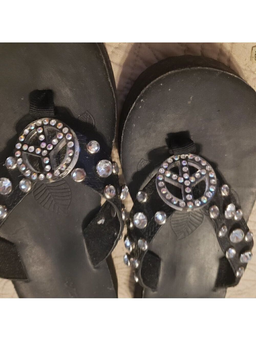 Soda Flip Flops Customized with Rhinestones - Picture 8 of 8